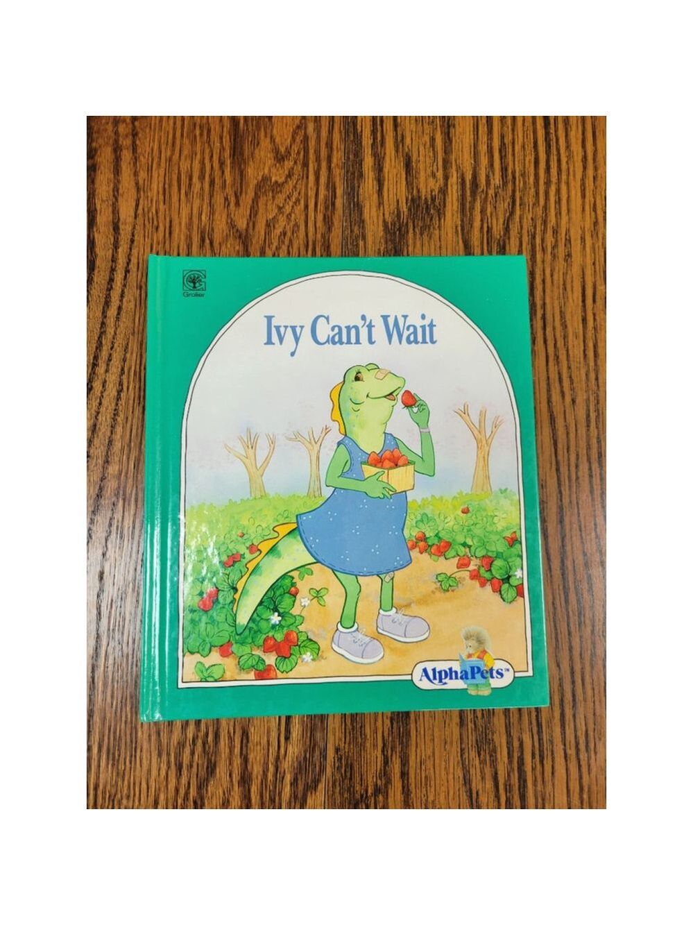 Vintage AlphaPets Hardcover Book Collection - Picture 6 of 7